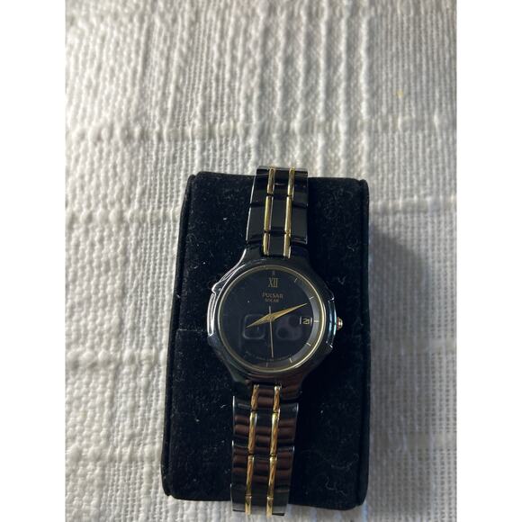 Pulsar Womens Watch Solar Date Black Gold Stainless Steel Water Resistant Quartz - Picture 2 of 4